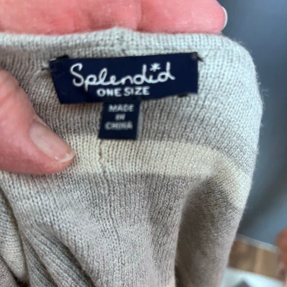 Splendid One Size Infinity Scarf Soft Comfort Nylon Viscose Wool Cashmere Blend - Picture 5 of 5